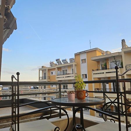 La Vie Est Belle Apartment Kavala Exterior photo